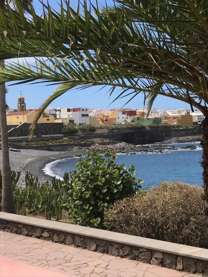 Playa Bonita Apartment Caleta de Interian ภายนอก รูปภาพ